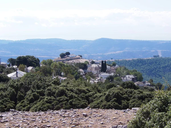 Vista del pueblo de montaña de Kastro, en la isla griega de Tasos — Foto de Stock