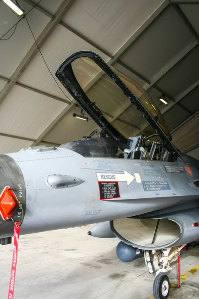 F-16 Savaş uçağı 2017 yılında Afganistan'da