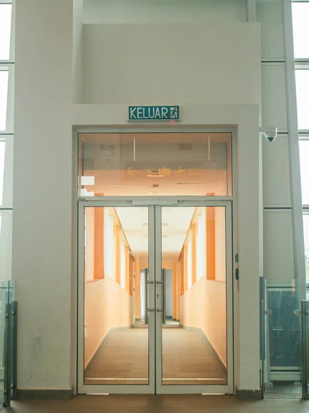 Jet Bridge Giriş