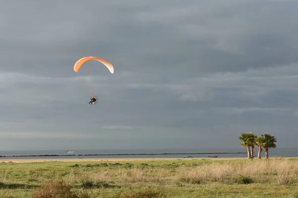 Volar Parapente Por Costa Del Sur — Stockfoto