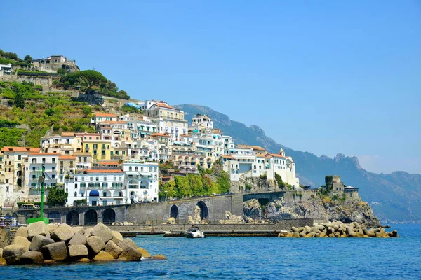 Amalfi, Kampanien, Italien. — Stockfoto