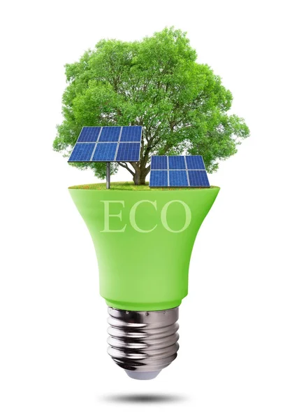 Eco Led gloeilamp met zonnepanelen, geïsoleerd op witte achtergrond. — Stockfoto