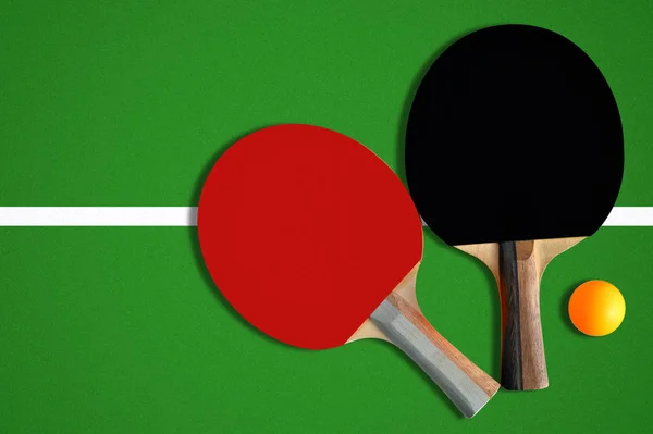 乒乓球器材 乒乓球拍和球 — 图库照片