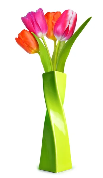 緑の花瓶が白い背景で隔離のカラフルなチューリップの花束 — ストック写真
