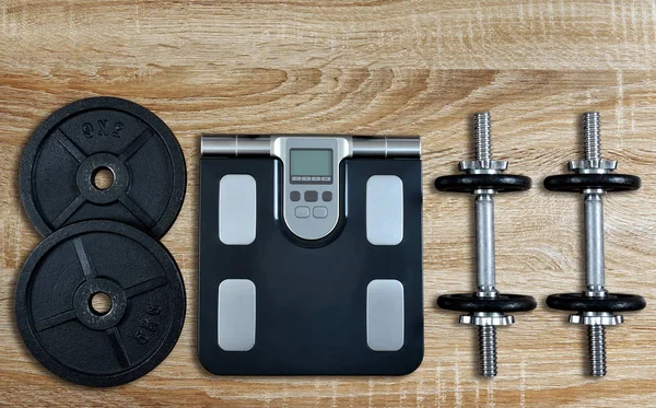 Mancuernas Negras Con Discos Metálicos Báscula Peso Gimnasio Concepto Estilo — Foto de Stock