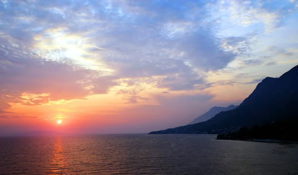 Blick Vom Touristenort Gradac Der Adriaküste Bei Sonnenuntergang Makarska Riviera — Stockfoto