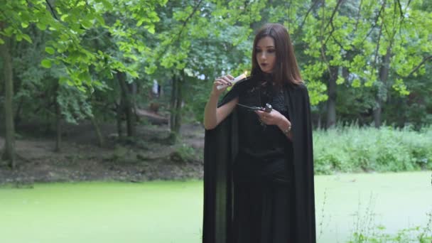 Young Woman in Witch Costume — Stock Video