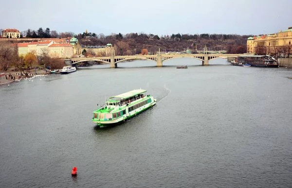 View of the Vltava river in Prague — Stock Photo, Image