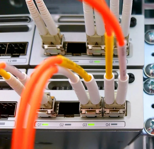 Fiber optic-netwerkconnectiviteit — Stockfoto