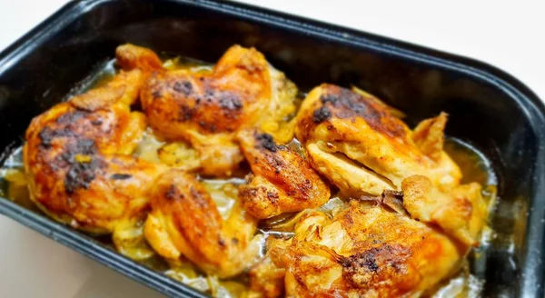 Quartieri delle zampe di pollo al forno — Foto Stock