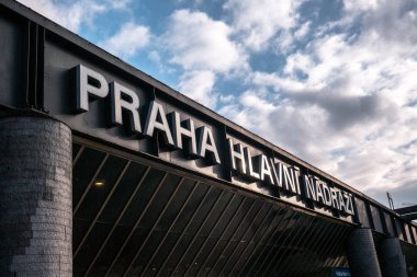 Prag, ana tren istasyonu