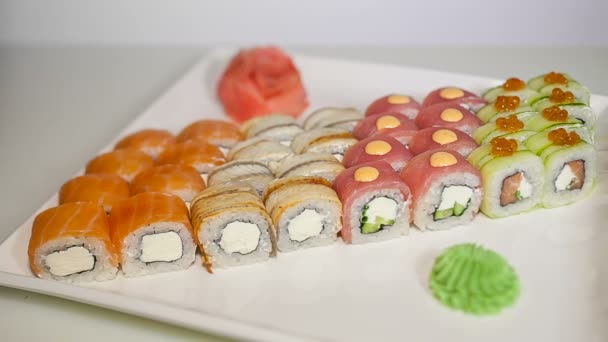 Set de rollos de sushi — Vídeo de stock