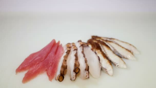 Sashimi wymieszać plastry cytryny — Wideo stockowe