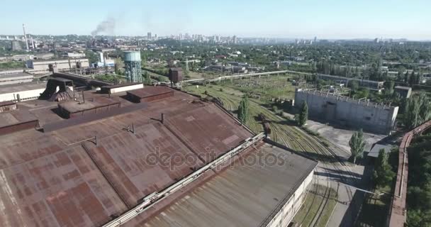 Luftaufnahme eines Werks der Metallindustrie — Stockvideo