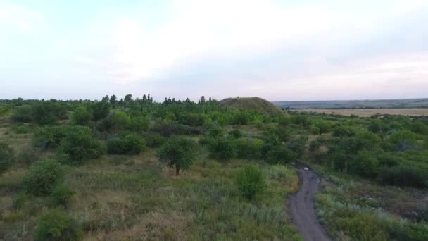 Donets Havzası alanları ve tepeler üzerinde hava atış — Stok video