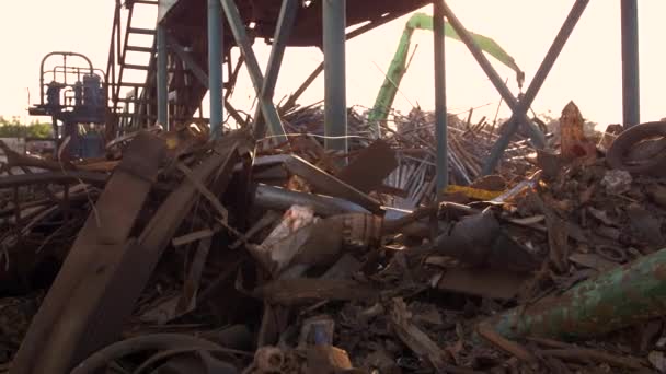 Proces recyklace ocelových junk yard — Stock video