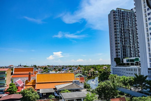 Modern bina ve Bangkok Tapınak