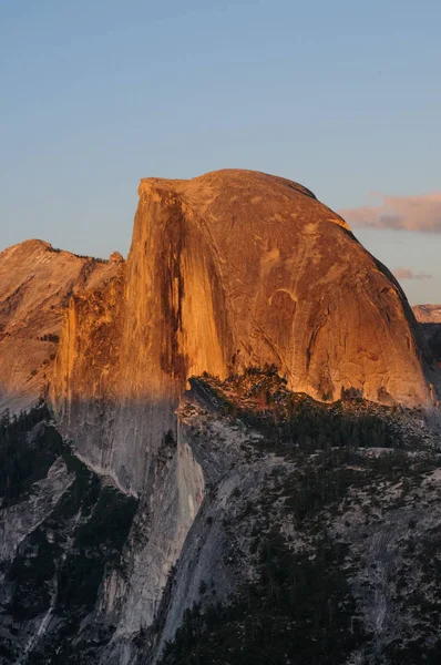 Sunset Over Half Dome — Stock Photo, Image