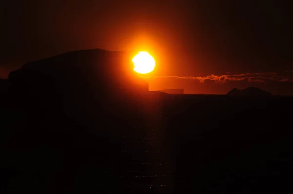 Eisberge im Abendlicht — Stockfoto