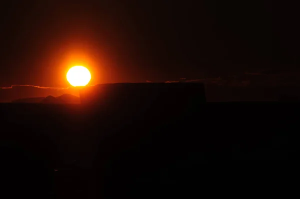 Eisberge im Abendlicht — Stockfoto