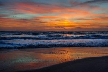 Sunrise Cocoa Beach üzerinde