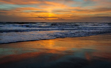 Sunrise Cocoa Beach üzerinde