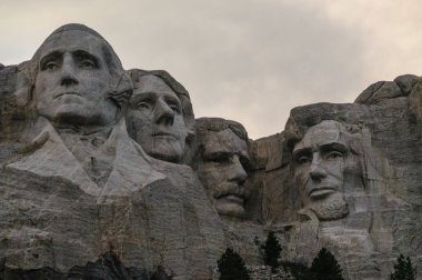 Mount Rushmore akşam ışık