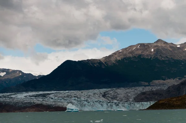 Glaciären Viedma nära El Chalten — Stockfoto