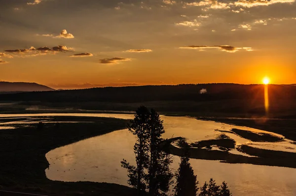 Auringonnousu Haydenin laaksossa — kuvapankkivalokuva