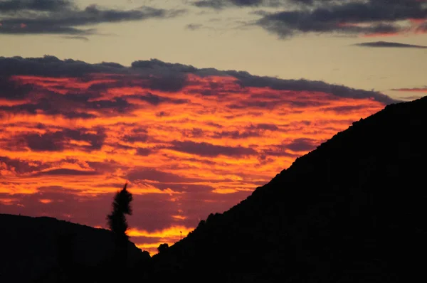 Salida del sol sobre el Parque Nacional Joshua Tree —  Fotos de Stock