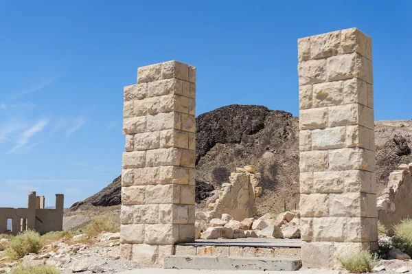 Ruinas de riolita — Foto de Stock