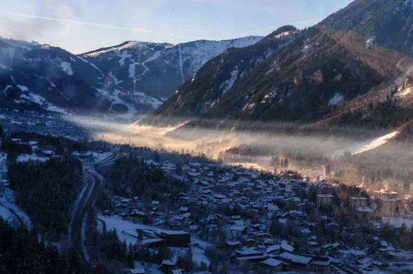 Monte Bianco su un pomeriggio d'inverno soleggiato — Foto Stock