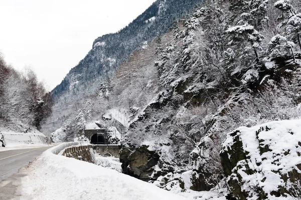 Зимний пейзаж во французских Альпах — стоковое фото