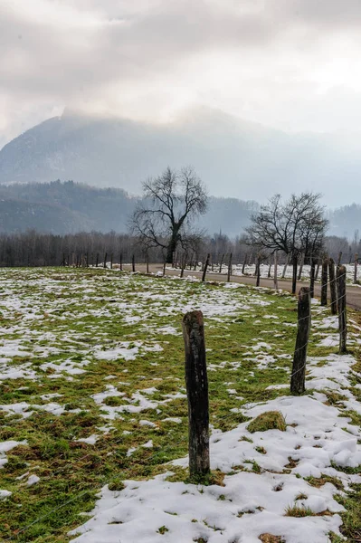 Güney Fransa Savoy bölgede kışın.
