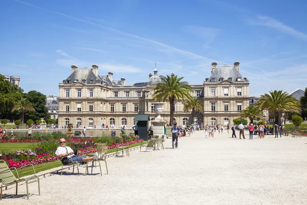 Paris, france, am 9. juli 2016. luxembourg palast — Stockfoto