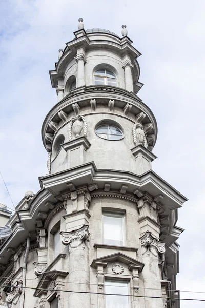 St. Petersburg, Rusko, 21 srpna 2016. výzdoba průčelí historické budovy. — Stock fotografie