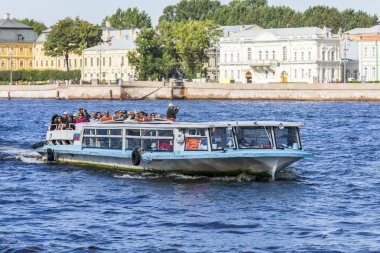 St Petersburg, Rusya, üzerinde 21 Ağustos 2016. Neva Embankment mimari kompleks