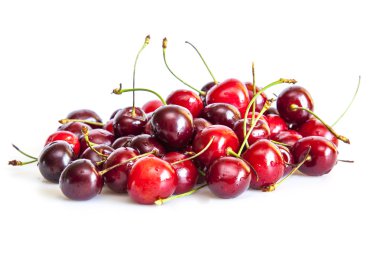 Olgun kırmızı tatlı kiraz bir tablo