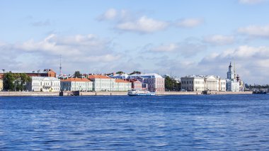 St Petersburg, Rusya, üzerinde 21 Ağustos 2016. Neva Embankment mimari kompleks