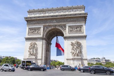Paris, Fransa, üzerinde 10 Temmuz 2016. Charles de Gaulle Square, zafer takı