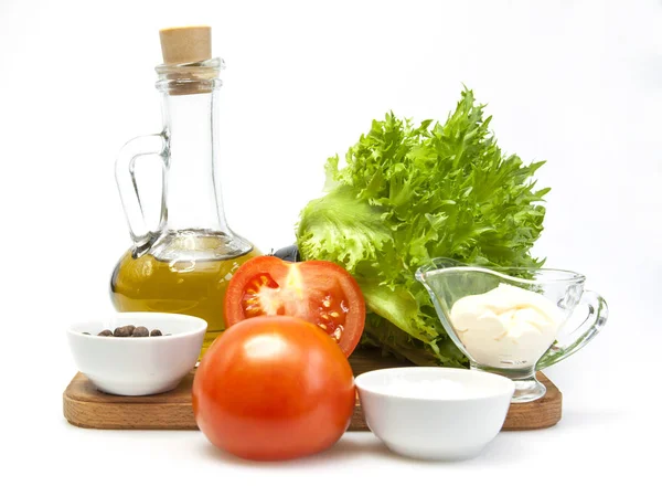 Goda färska grönsaker för matlagning av sallad — Stockfoto