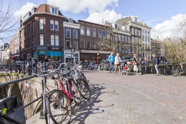 Utrecht, Niederlande, am 30. März 2016. urban view. — Stockfoto