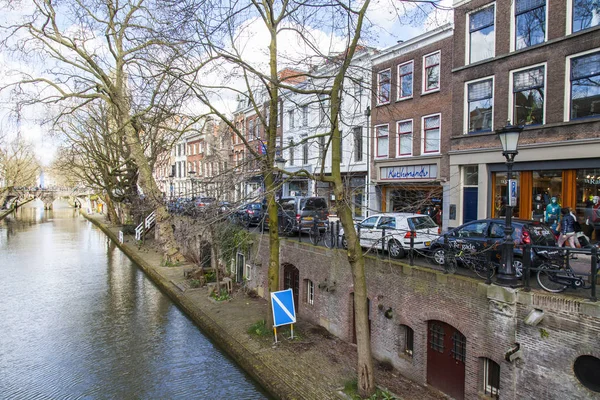 UTRECHT, NETHERLANDS, on March 30, 2016. Channel area. — Stock Photo, Image