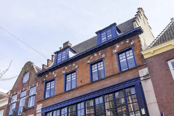 Utrecht, Nizozemsko, 30. března 2016. Typické údaje o městské architektury — Stock fotografie
