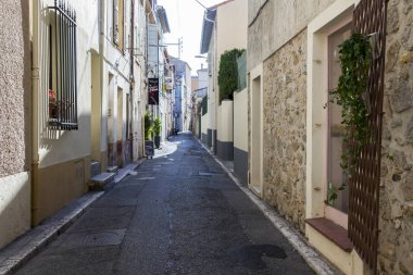  Antibes, Fransa, 7 Ocak 2017. Kentsel görünümü. Şehir sokak bilir.