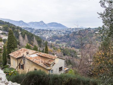  Saint-Paul-De-Vence, Fransa, 9 Ocak 2017. Dağ town güzel dağ vadisinde yer oldu. Surların görüntülemek