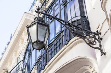 Lizbon, Portekiz, üzerinde 22 Haziran 2017. Bina cephe şehir ve onun tipik dekor bilir.