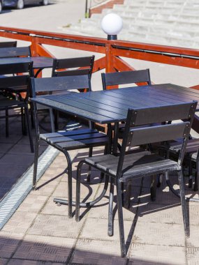 Pushkino, Rusya, 19 Ağustos 2017. açık havada kafe ziyaretçi bekliyor