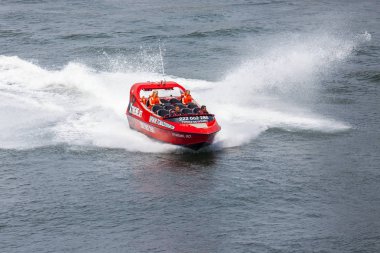 Porto, Portekiz, üzerinde 17 Haziran 2017. Turistler extremal su Douro Nehri yürüyüş yapmak