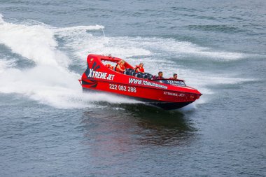 Porto, Portekiz, üzerinde 17 Haziran 2017. Turistler extremal su Douro Nehri yürüyüş yapmak